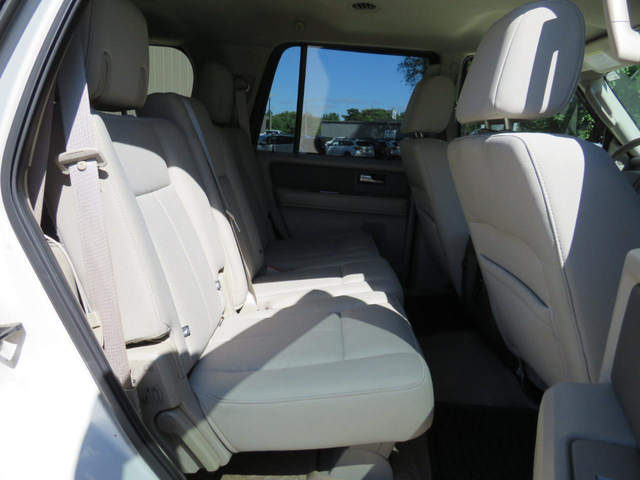 Ford Expedition XLT 4WD 2008