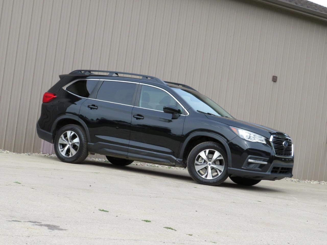 Subaru Ascent Premium 2022