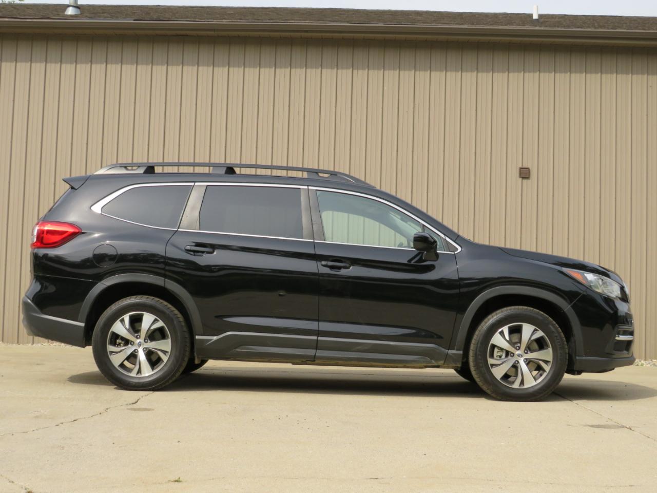 Subaru Ascent Premium 2022
