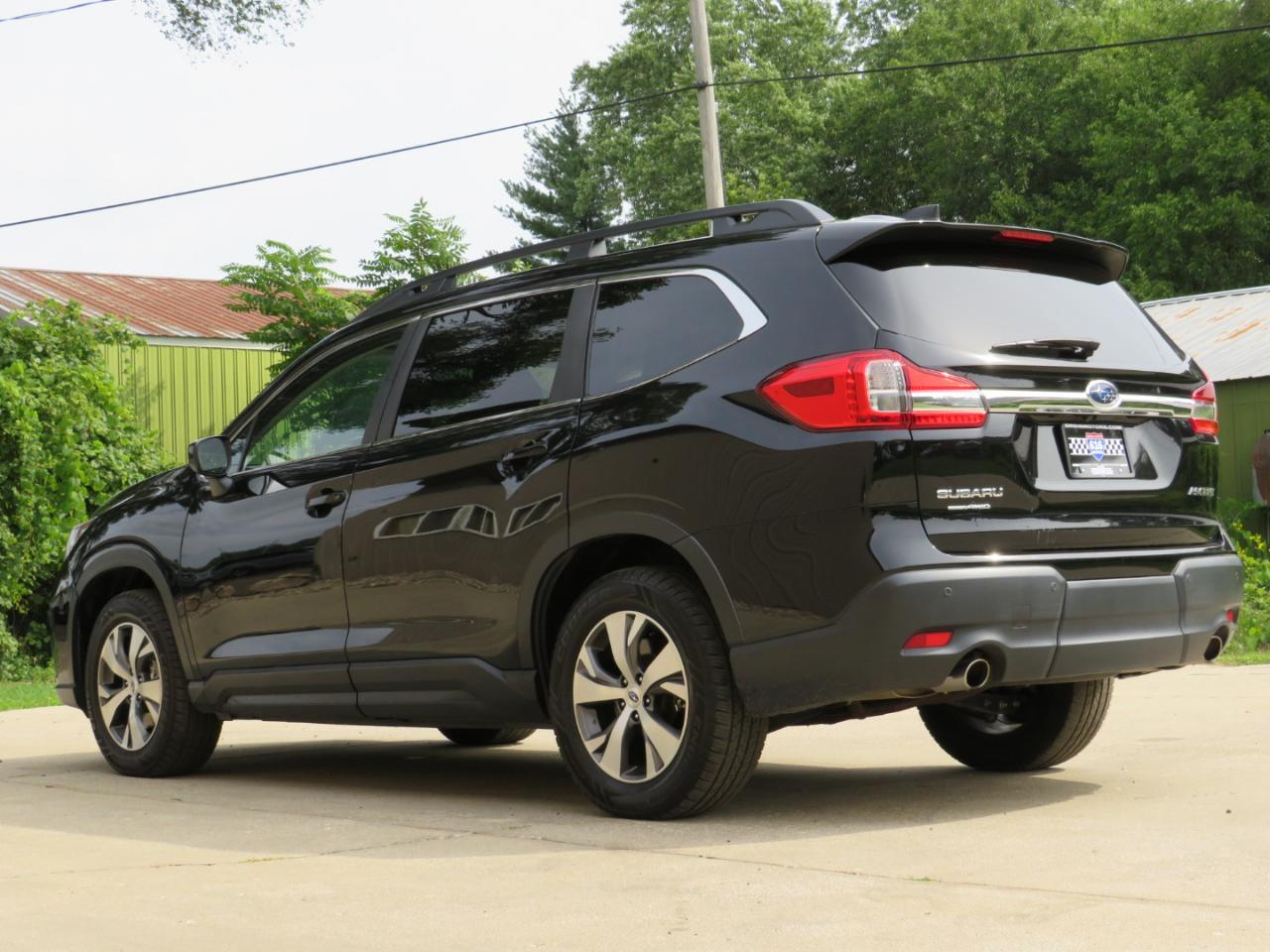Subaru Ascent Premium 2022