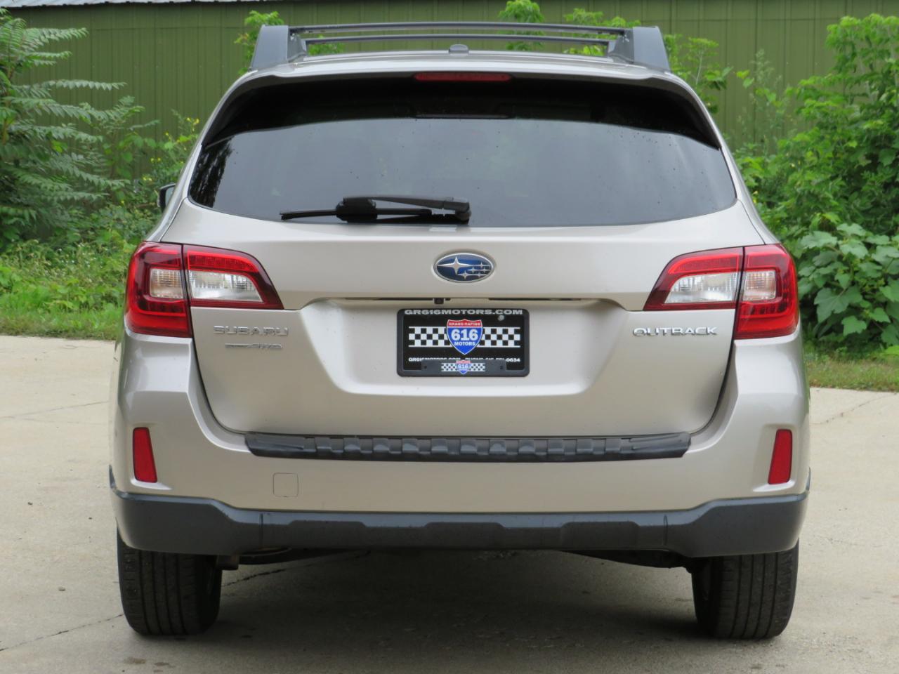 Subaru Outback 2.5i Limited 2015