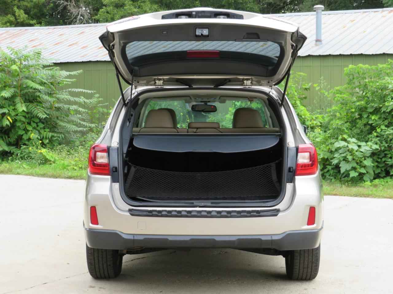 Subaru Outback 2.5i Limited 2015
