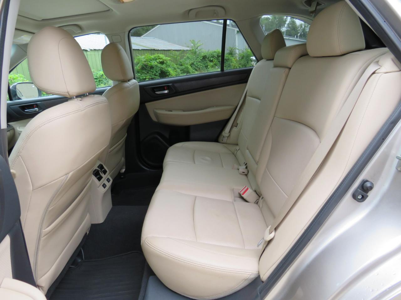 Subaru Outback 2.5i Limited 2015