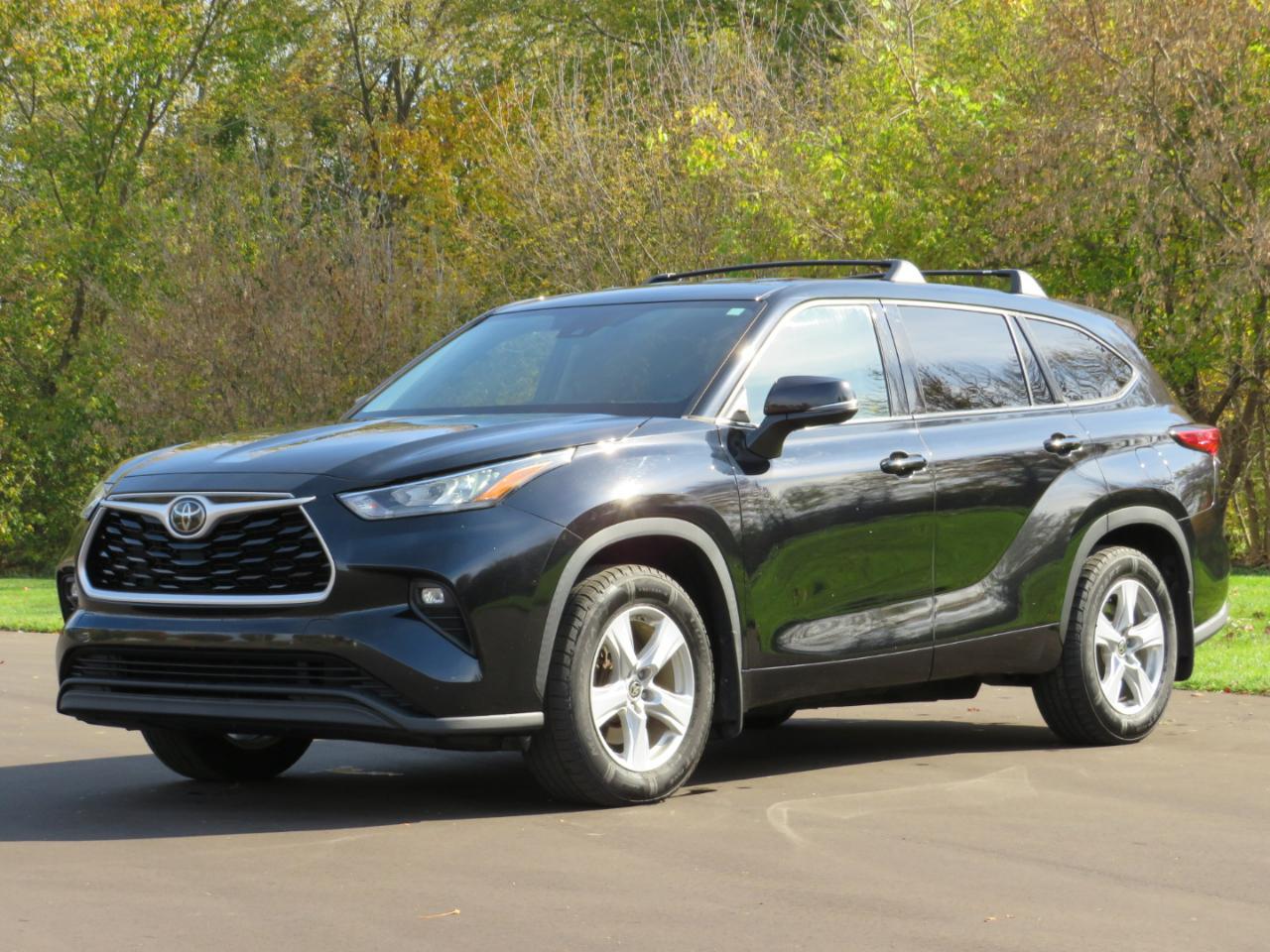 Toyota Highlander LE AWD V6 2020