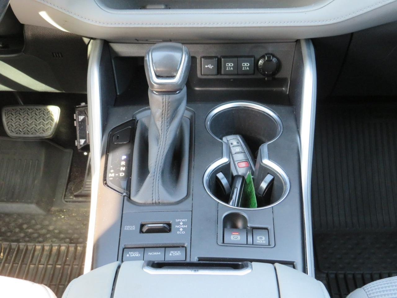 Toyota Highlander LE AWD V6 2020