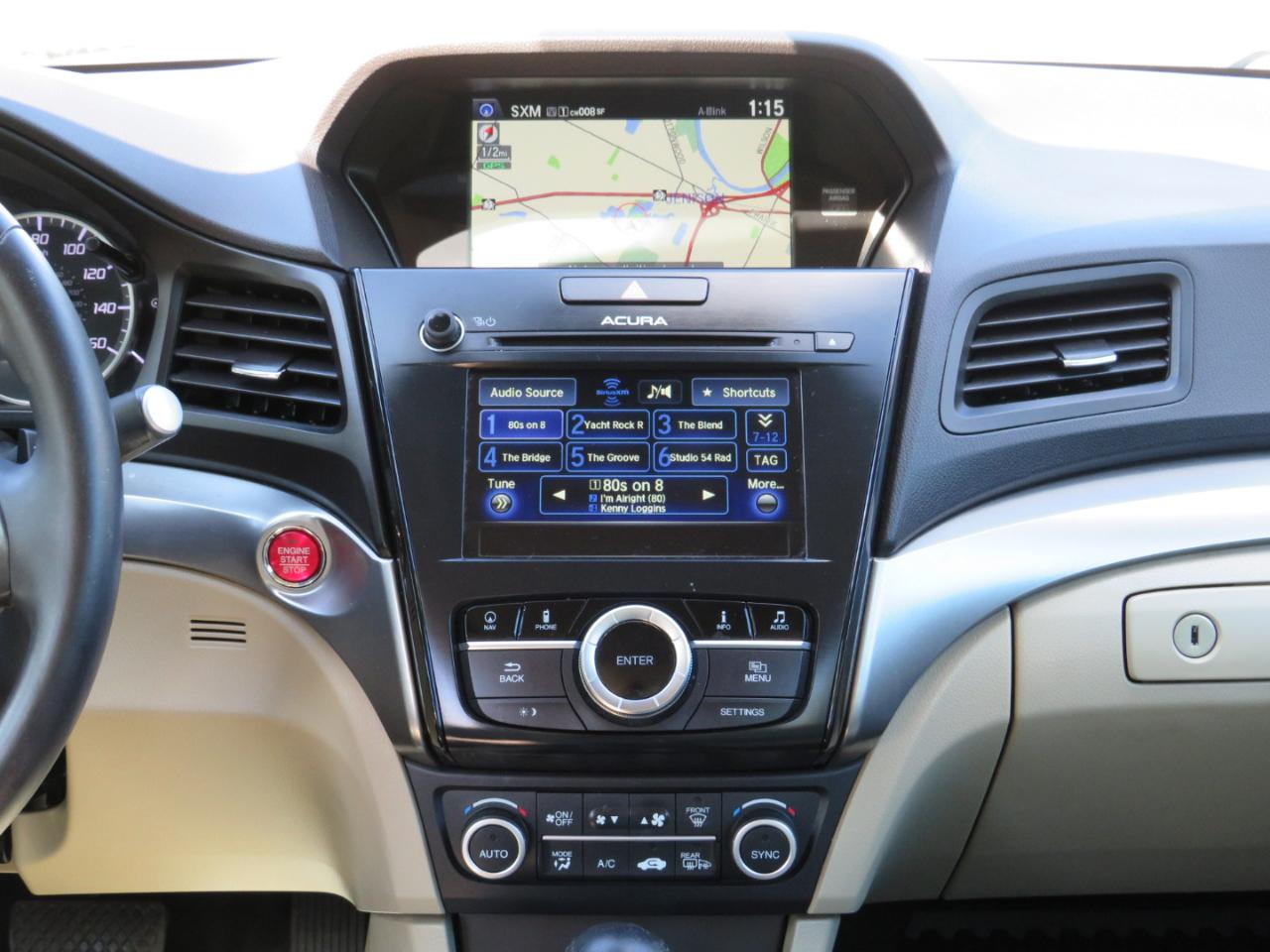 Acura ILX 8-Spd AT w/ Premium Package 2016