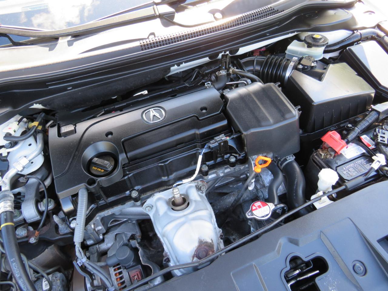 Acura ILX 8-Spd AT w/ Premium Package 2016