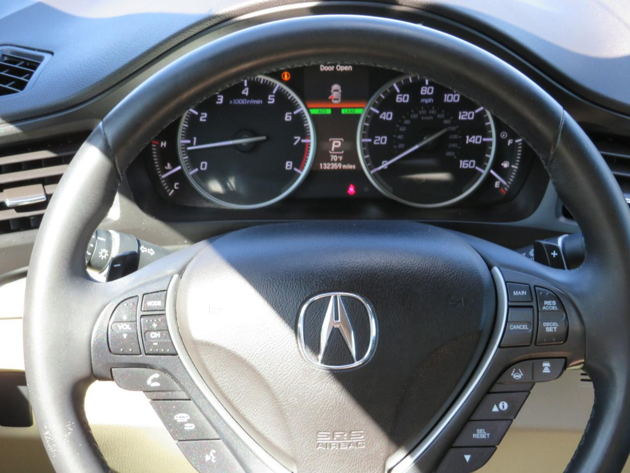 Acura ILX 8-Spd AT w/ Premium Package 2016
