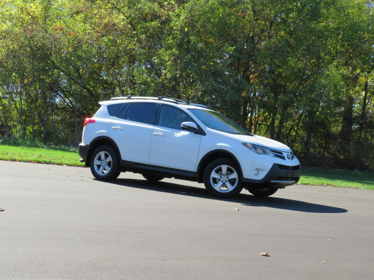 Toyota RAV4 XLE AWD 2013