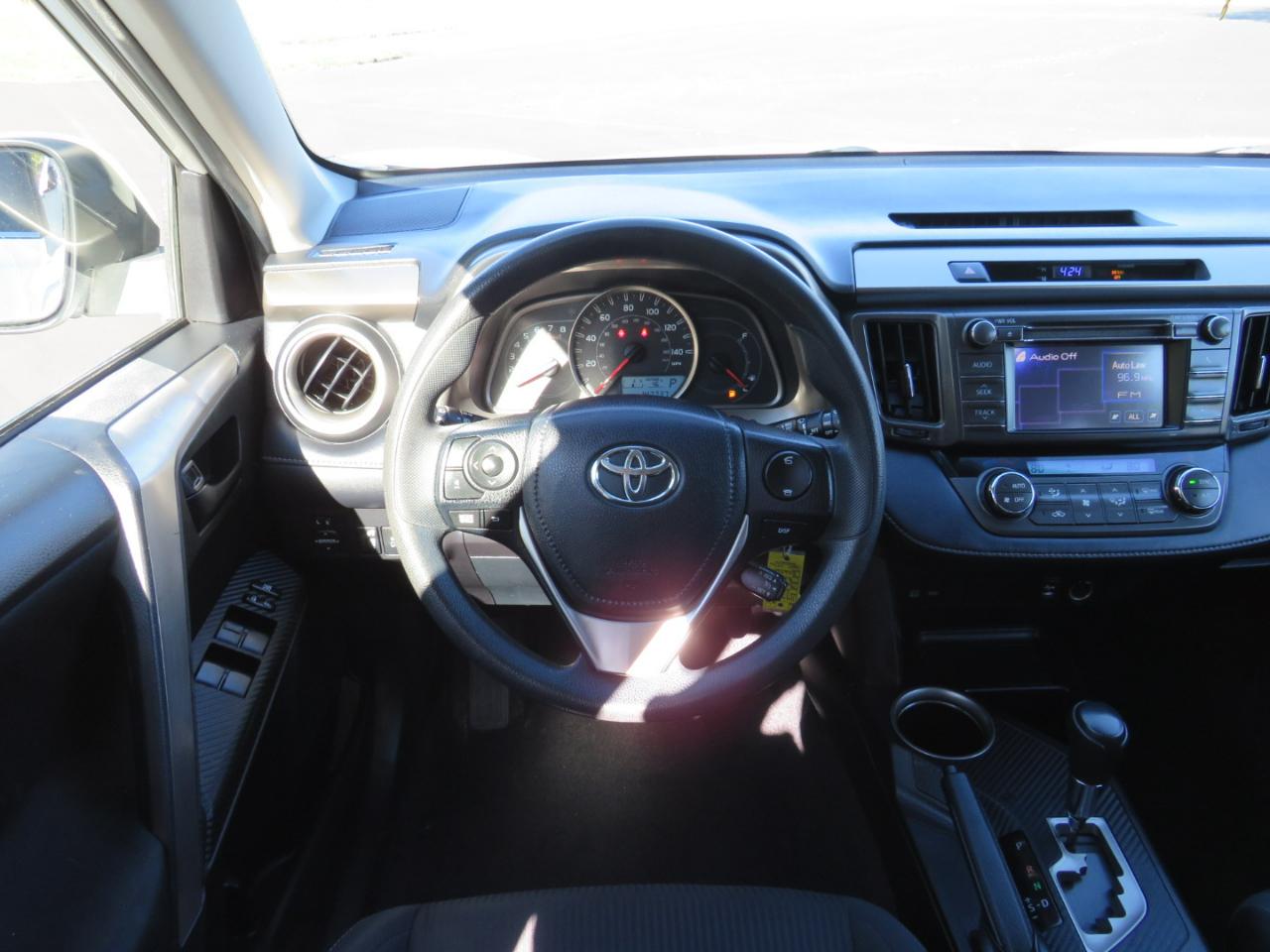 Toyota RAV4 XLE AWD 2013