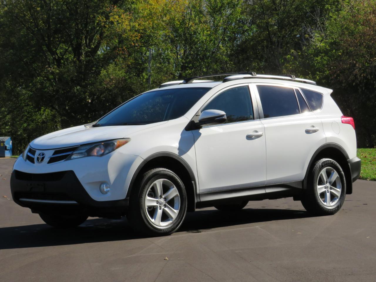 Toyota RAV4 XLE AWD 2013
