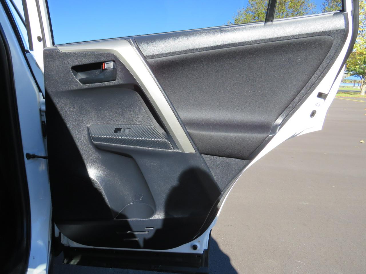 Toyota RAV4 XLE AWD 2013
