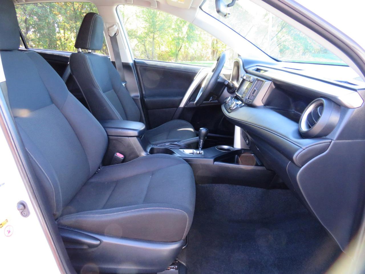 Toyota RAV4 XLE AWD 2013
