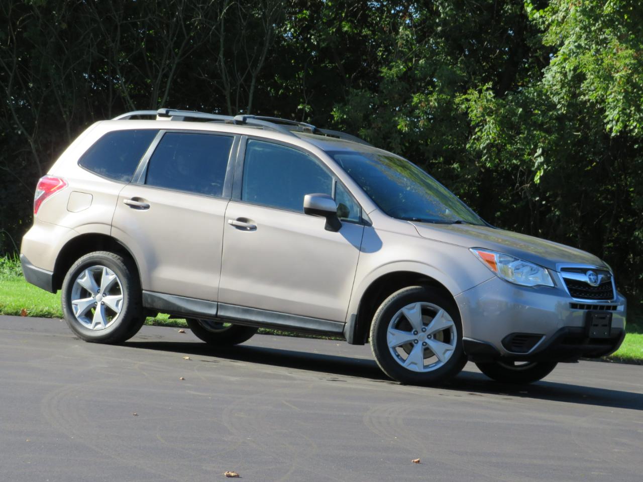 Subaru Forester 2.5i Premium PZEV CVT 2016