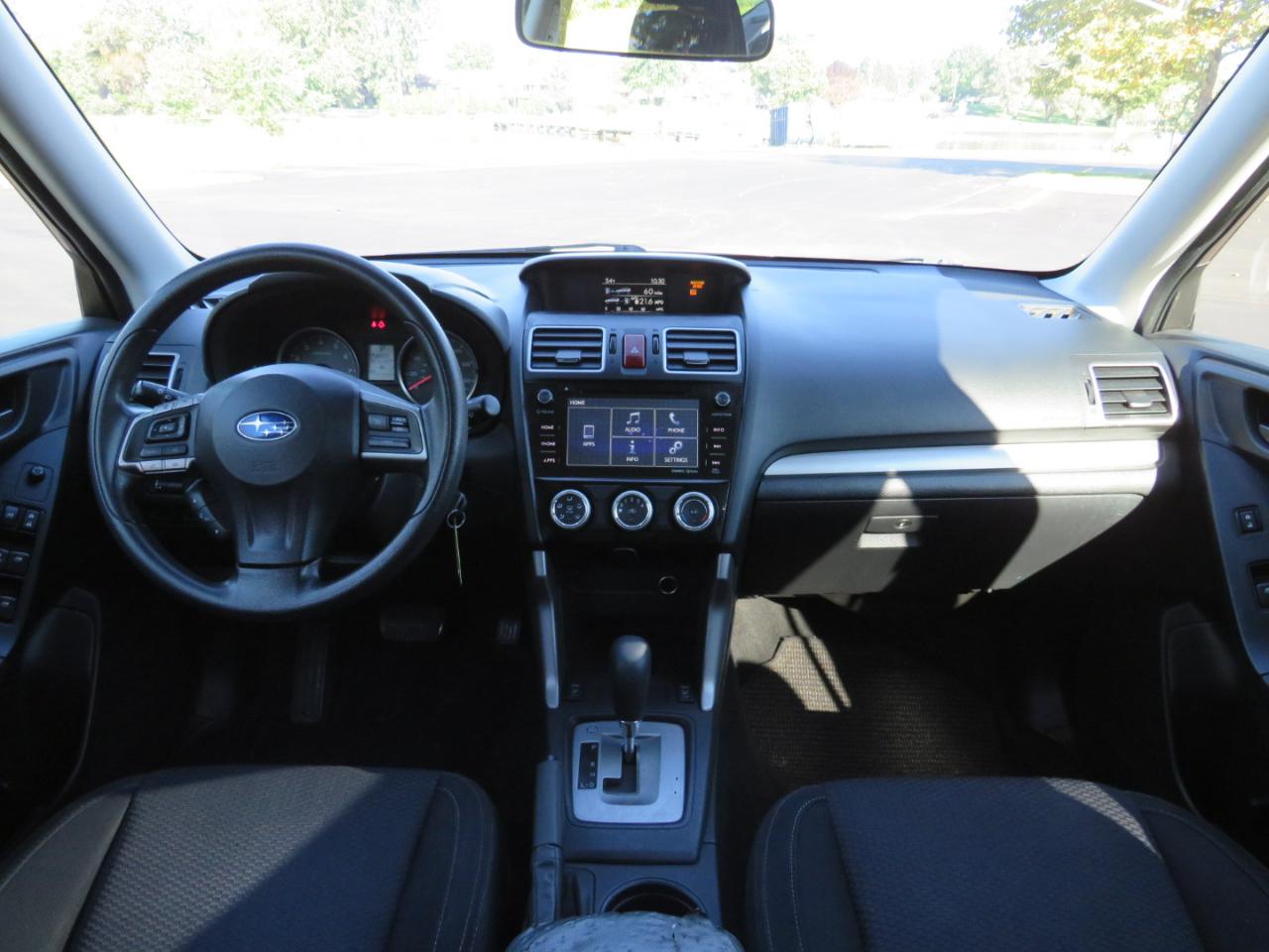 Subaru Forester 2.5i Premium PZEV CVT 2016