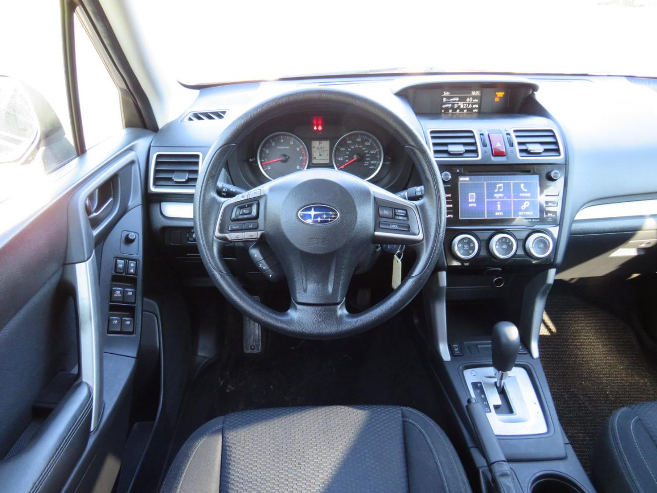 Subaru Forester 2.5i Premium PZEV CVT 2016