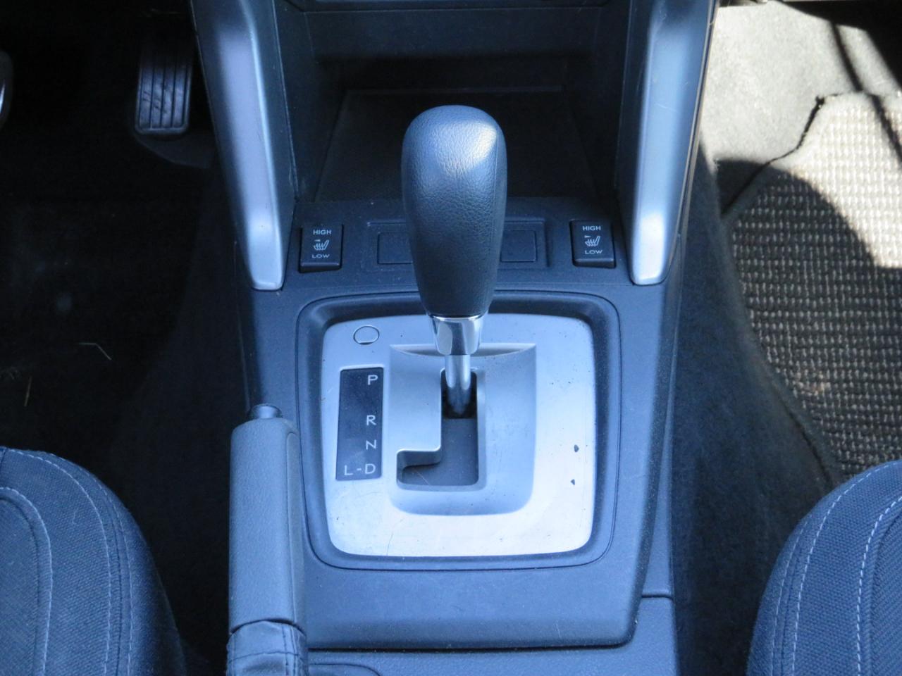 Subaru Forester 2.5i Premium PZEV CVT 2016