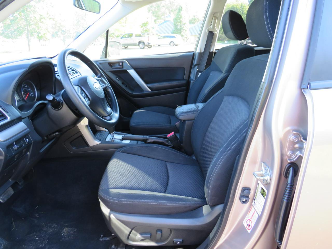 Subaru Forester 2.5i Premium PZEV CVT 2016