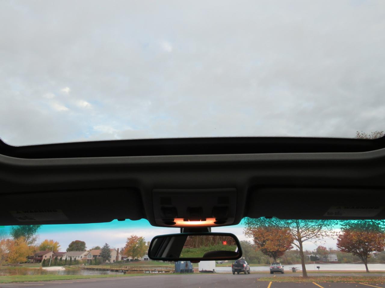 BMW 3-Series 335i xDrive 2011