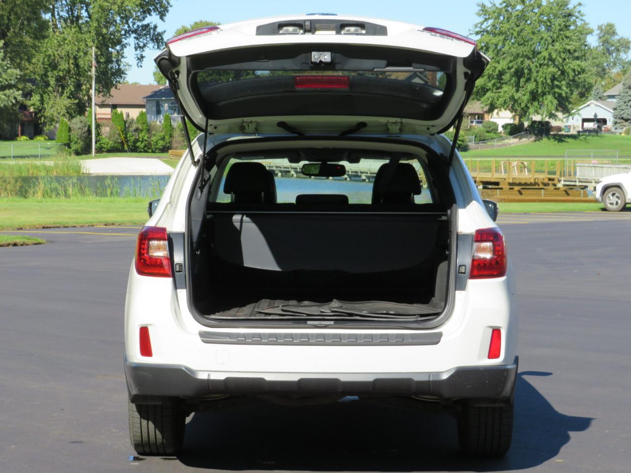 Subaru Outback 3.6R Limited 2015