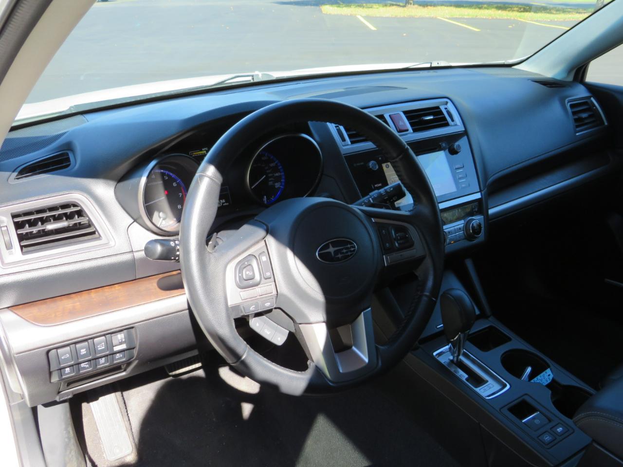 Subaru Outback 3.6R Limited 2015