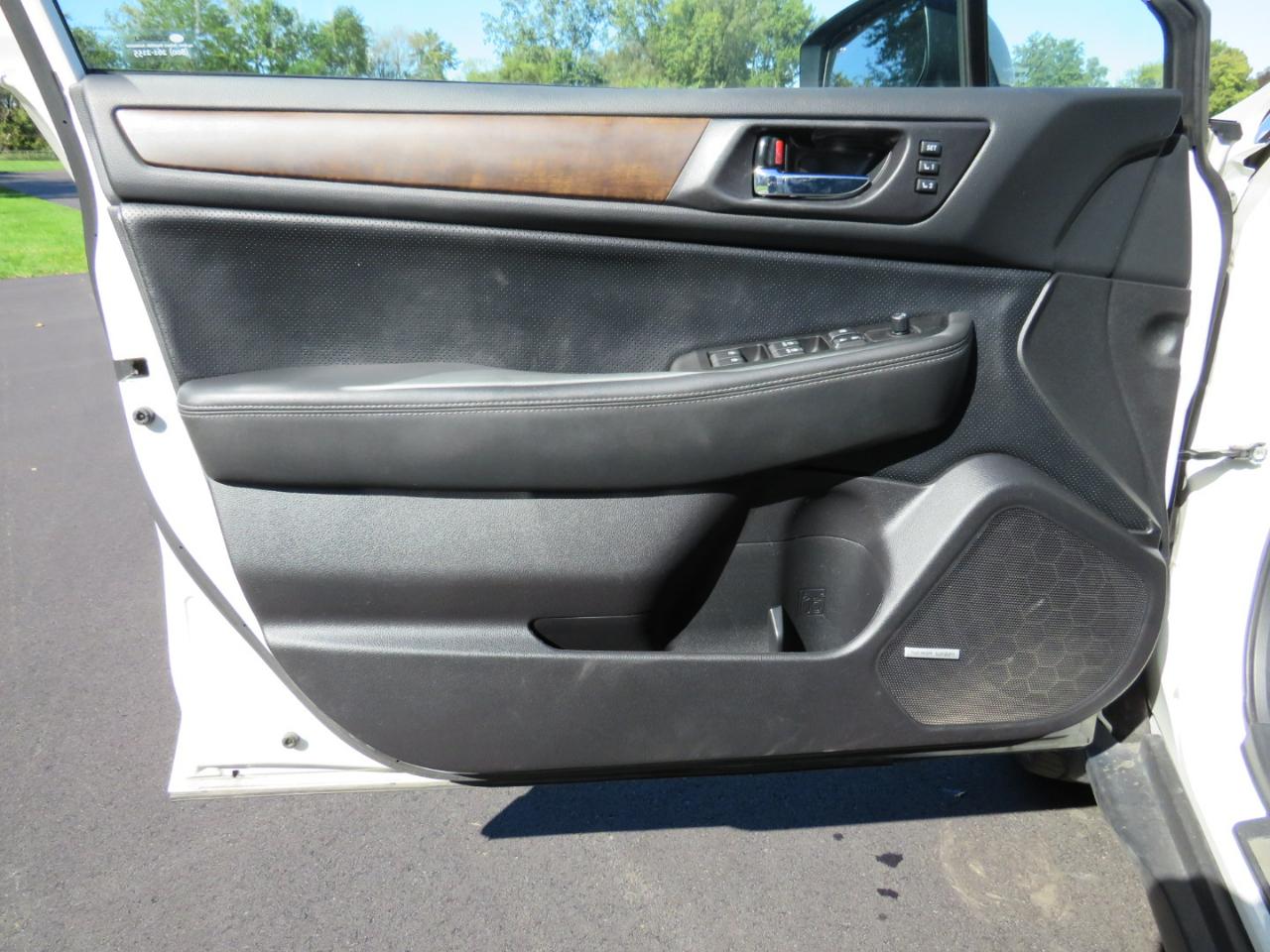 Subaru Outback 3.6R Limited 2015