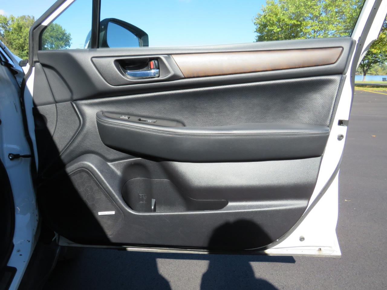 Subaru Outback 3.6R Limited 2015
