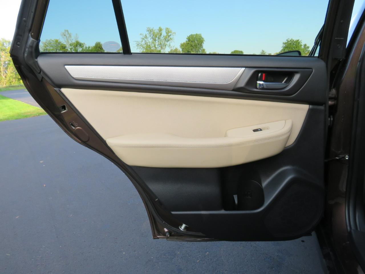 Subaru Outback 2.5i Premium 2019