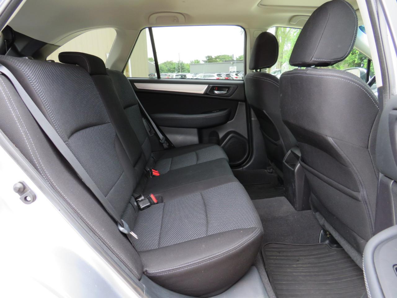 Subaru Outback 2.5i Premium 2017