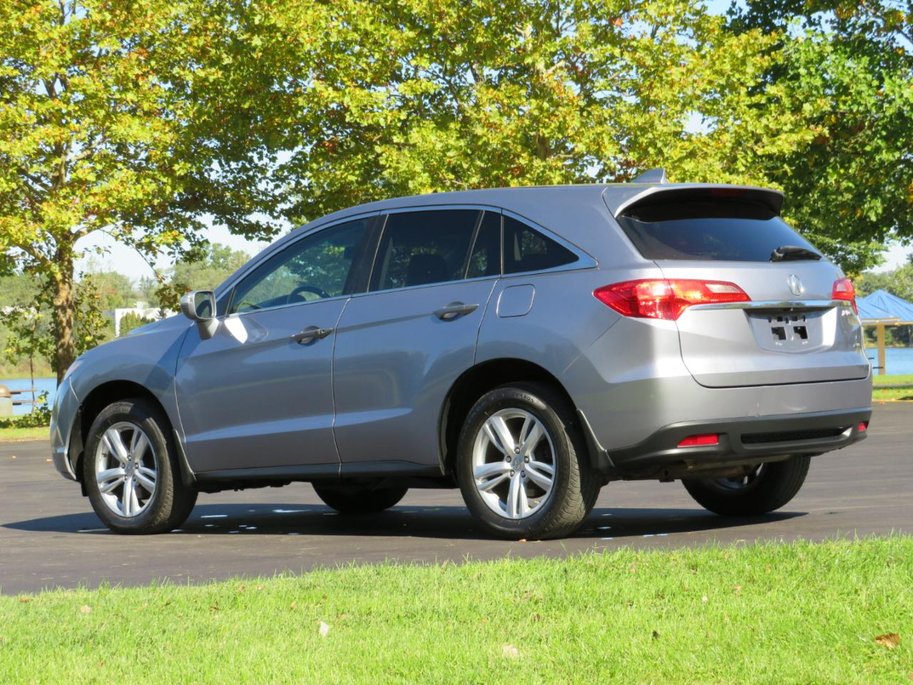 Acura RDX 6-Spd AT AWD 2015