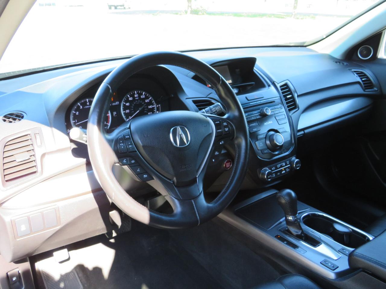 Acura RDX 6-Spd AT AWD 2015