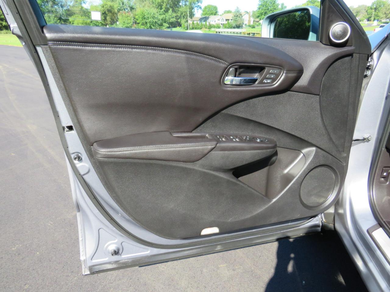 Acura RDX 6-Spd AT AWD 2015