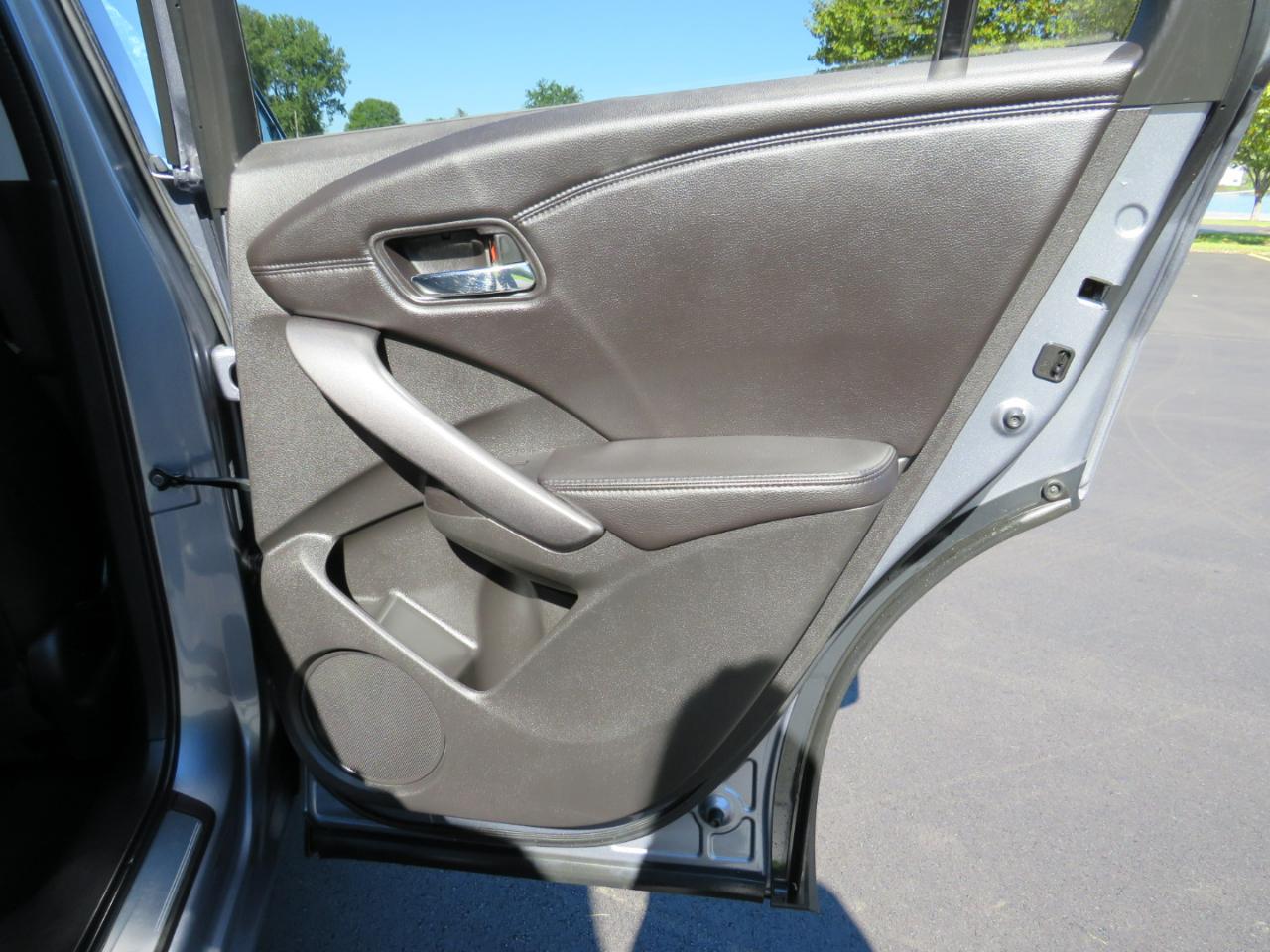Acura RDX 6-Spd AT AWD 2015
