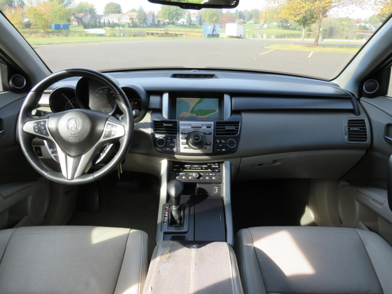 Acura RDX 5-Spd AT SH-AWD with Technology Package 2010