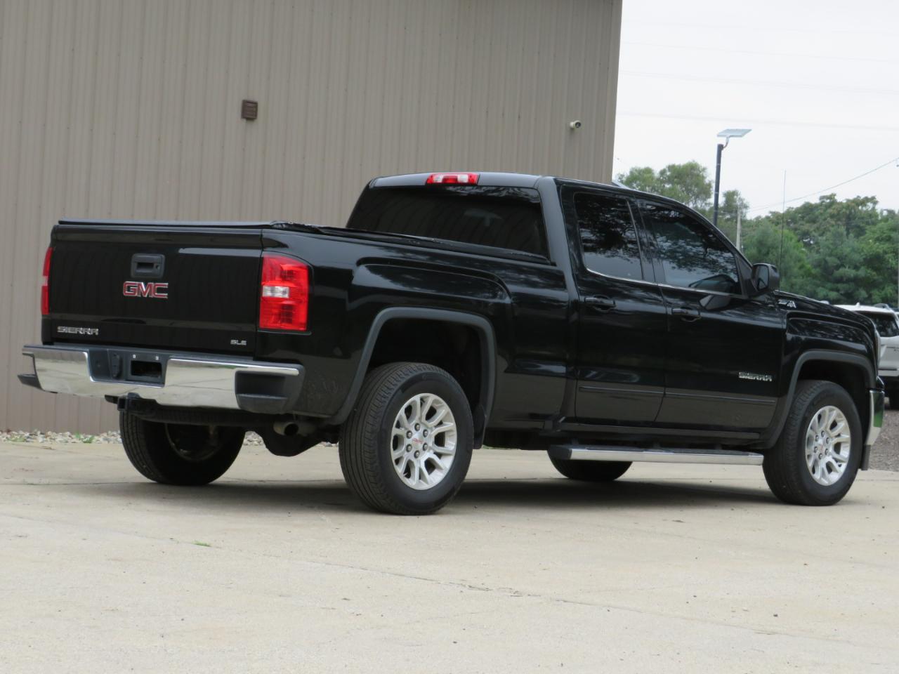 GMC Sierra 1500 SLE Ext. Cab 4WD 2018