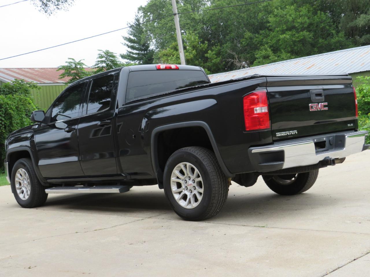 GMC Sierra 1500 SLE Ext. Cab 4WD 2018