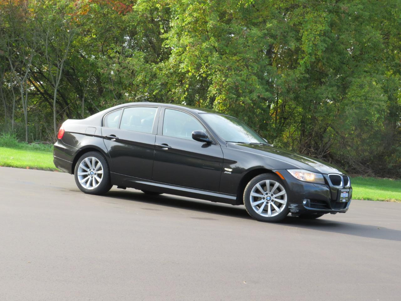 BMW 3-Series 328i xDrive SA 2011