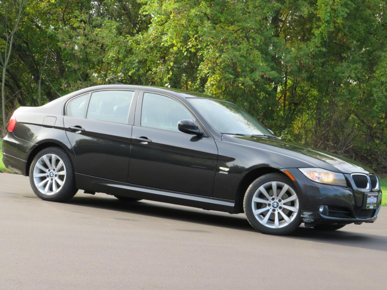 BMW 3-Series 328i xDrive SA 2011