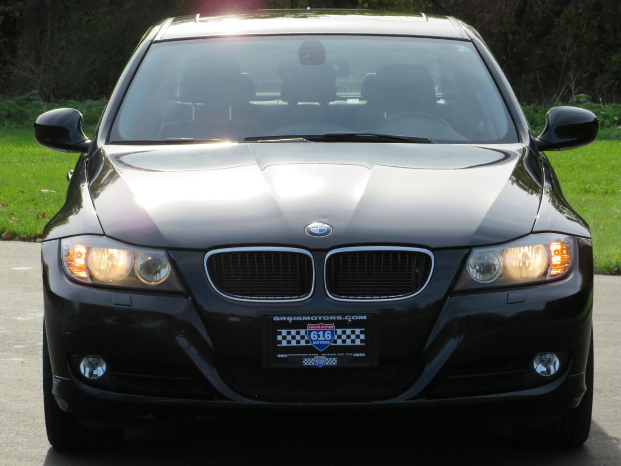 BMW 3-Series 328i xDrive SA 2011