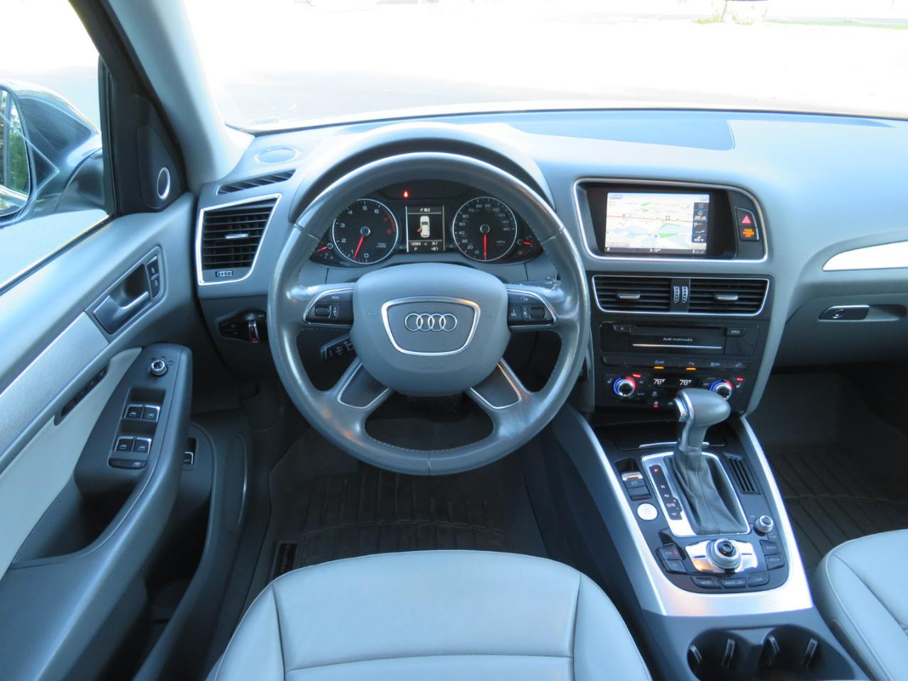 Audi Q5 3.0T Premium Plus quattro 2013