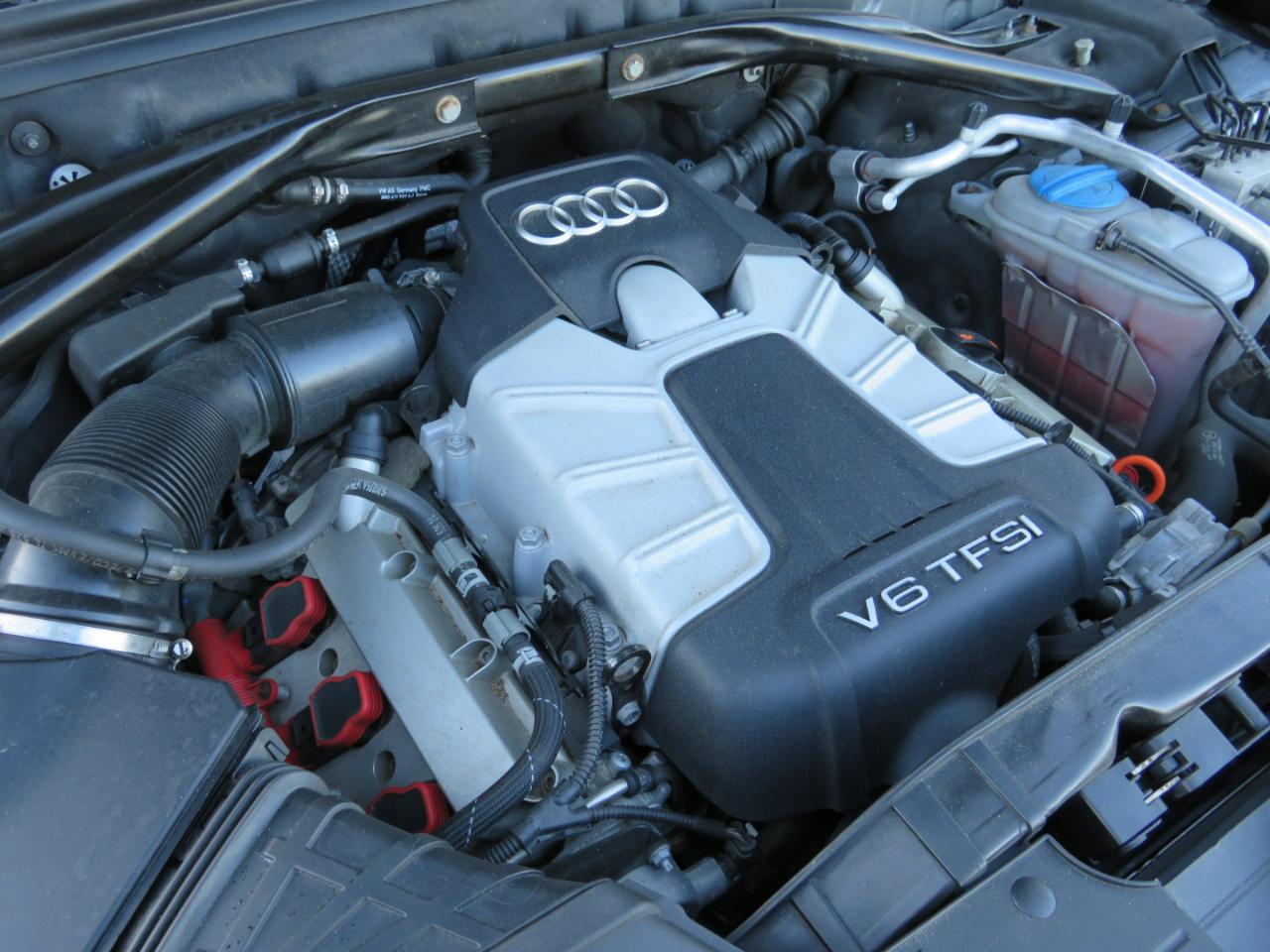 Audi Q5 3.0T Premium Plus quattro 2013