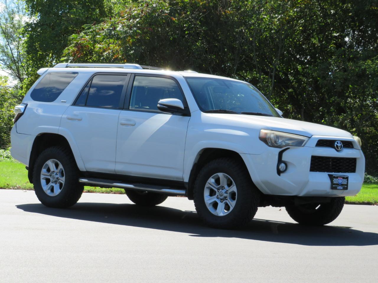 Toyota 4Runner SR5 4WD 2015