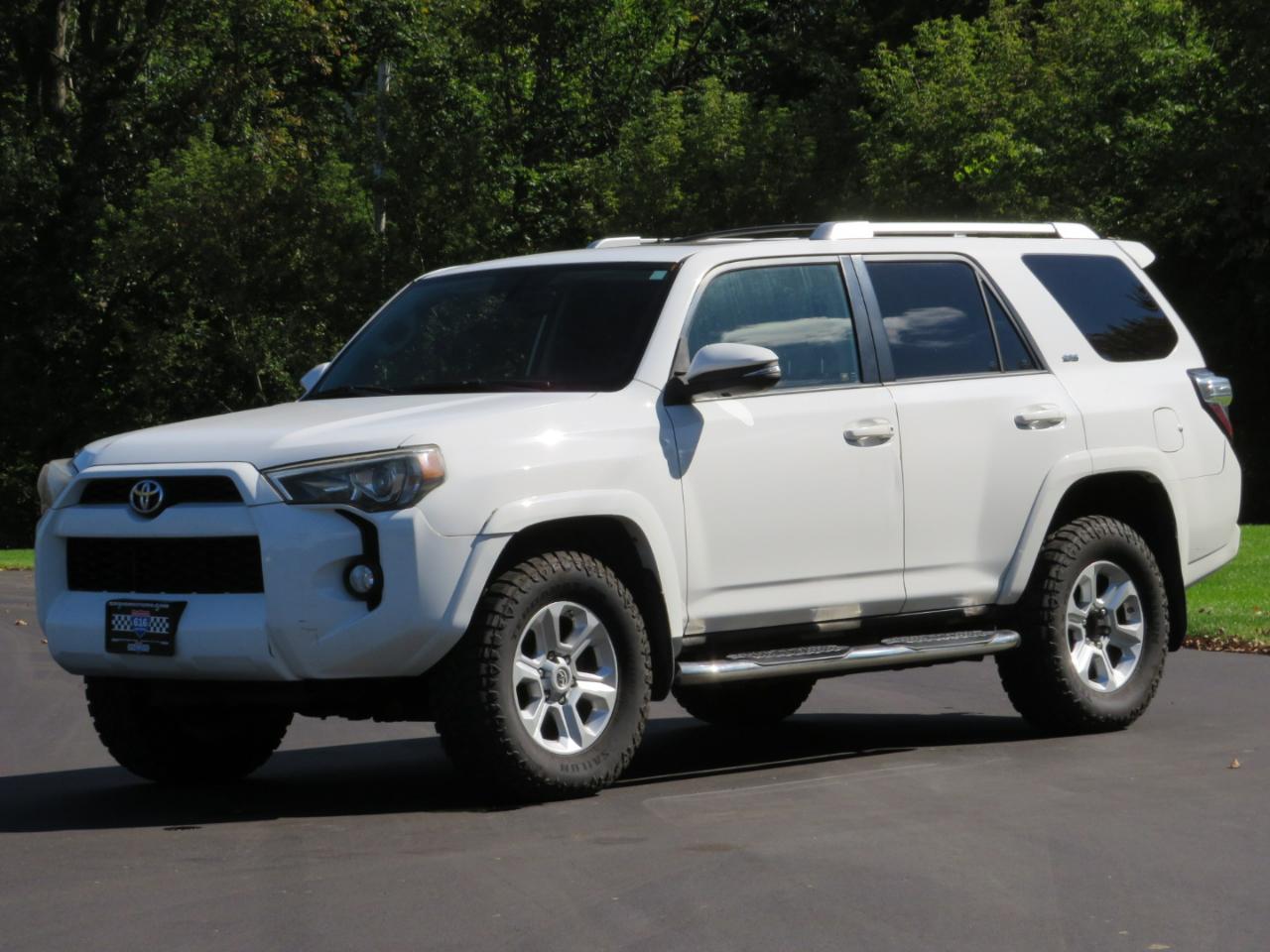 Toyota 4Runner SR5 4WD 2015