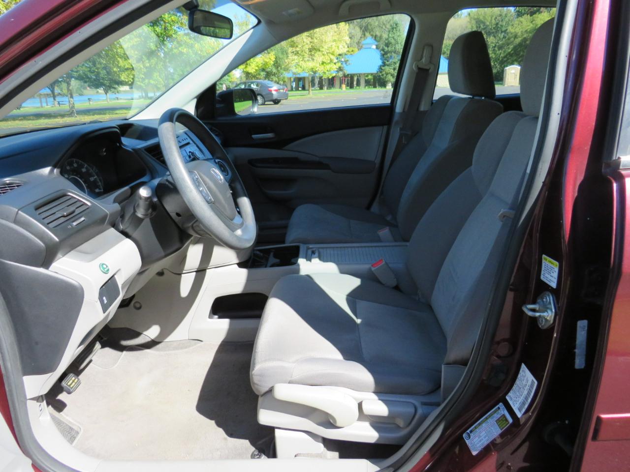 Honda CR-V LX 4WD 5-Speed AT 2013