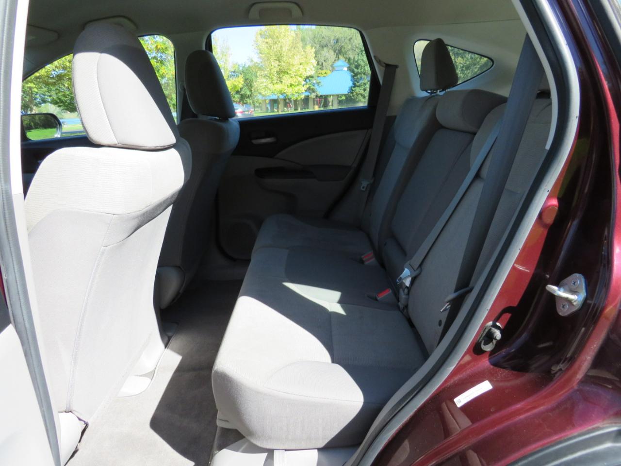 Honda CR-V LX 4WD 5-Speed AT 2013