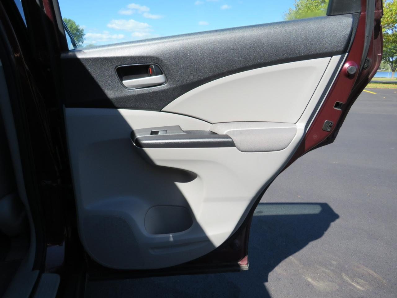 Honda CR-V LX 4WD 5-Speed AT 2013