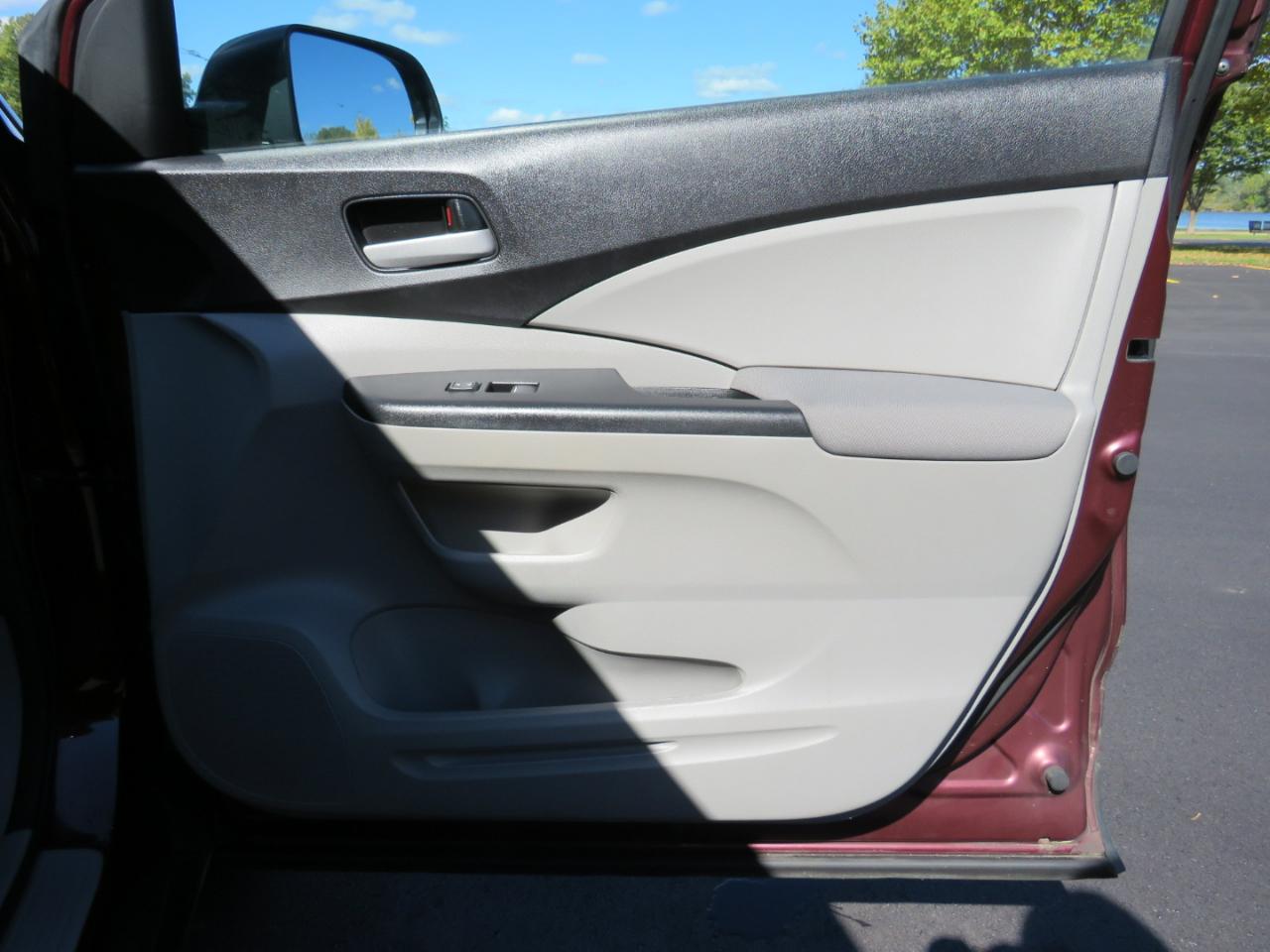 Honda CR-V LX 4WD 5-Speed AT 2013