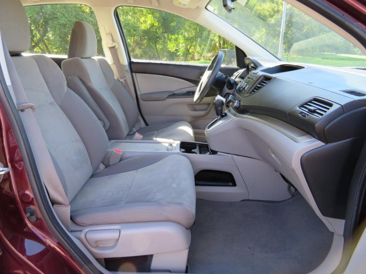 Honda CR-V LX 4WD 5-Speed AT 2013