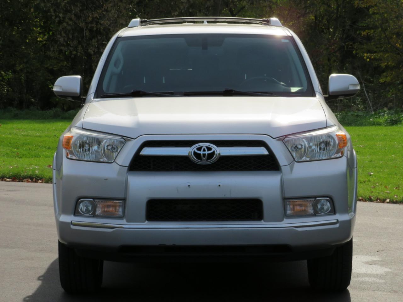 Toyota 4Runner Limited V6 4WD 2013