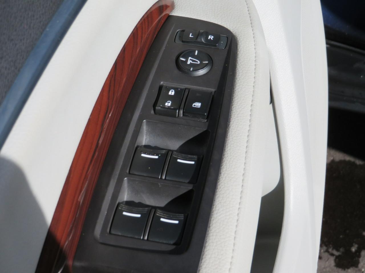 Acura MDX SH-AWD 6-Spd AT w/Tech Package 2014